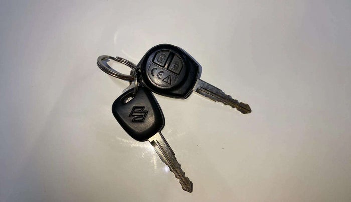 2020 Maruti S PRESSO VXI, Petrol, Manual, 29,665 km, Key Close Up