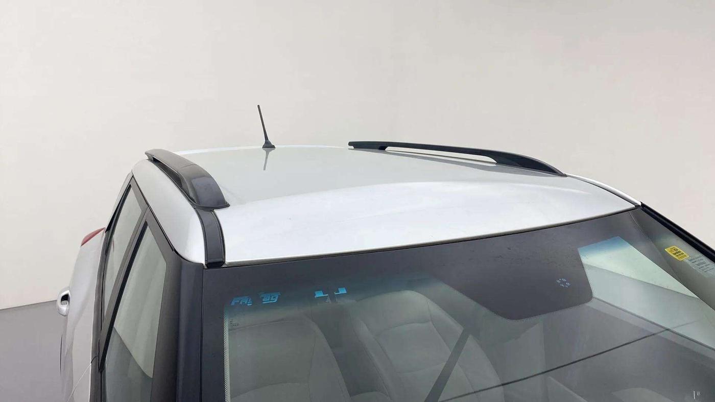 2019 Mahindra XUV300 W8 1.5 DIESEL, Diesel, Manual, 33,072 km, Roof