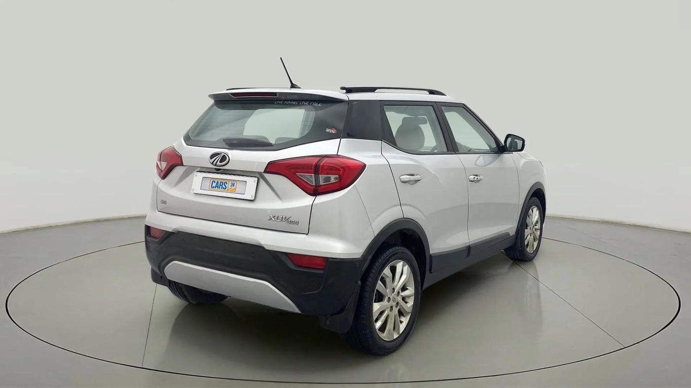 2019 Mahindra XUV300 W8 1.5 DIESEL, Diesel, Manual, 33,072 km, Right Back Diagonal
