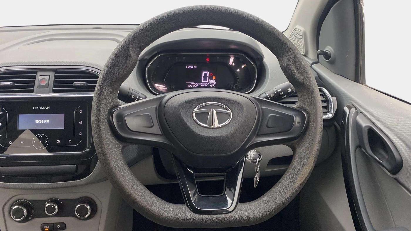 2021 Tata TIGOR XM PETROL, Petrol, Manual, 42,658 km, Steering Wheel Close Up
