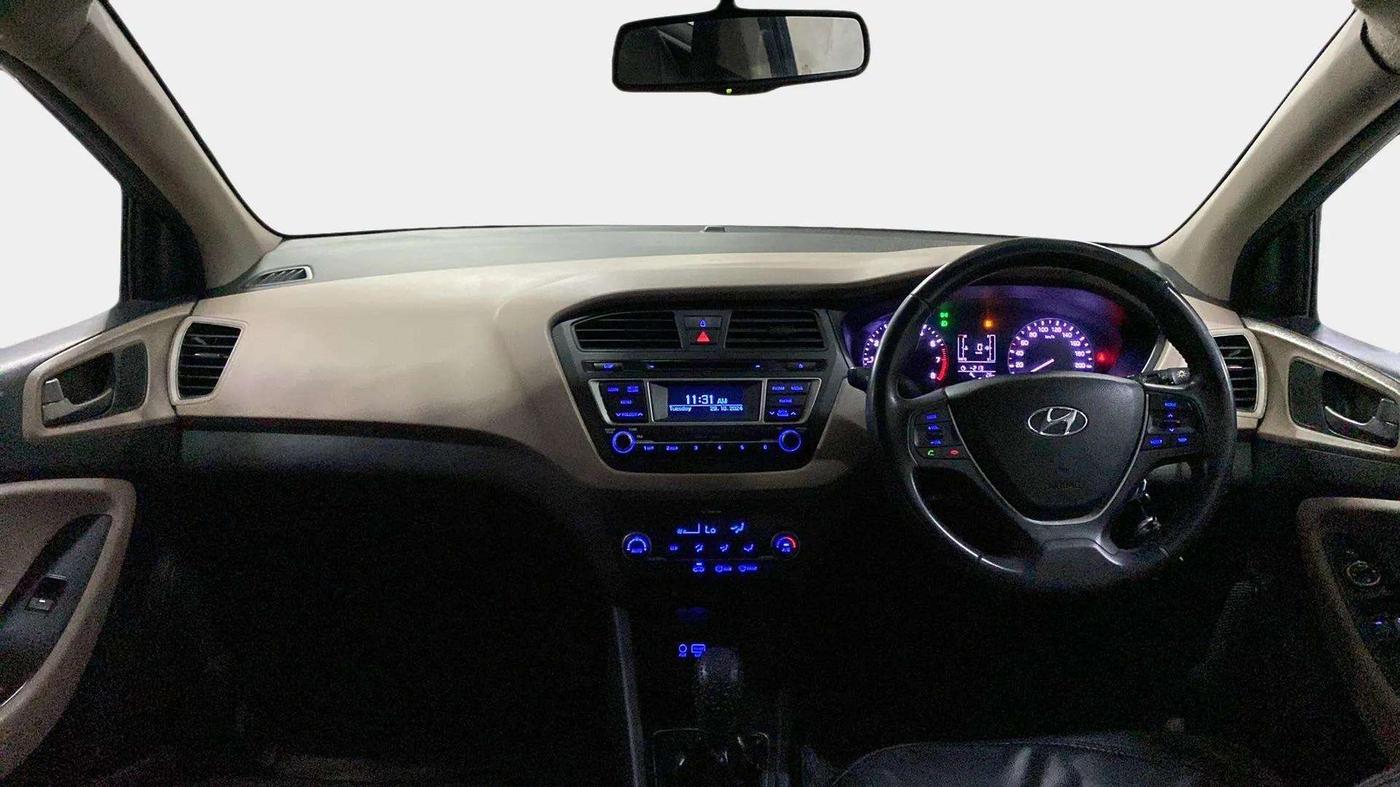 2015 Hyundai Elite i20 SPORTZ 1.2, Petrol, Manual, 74,197 km, Dashboard