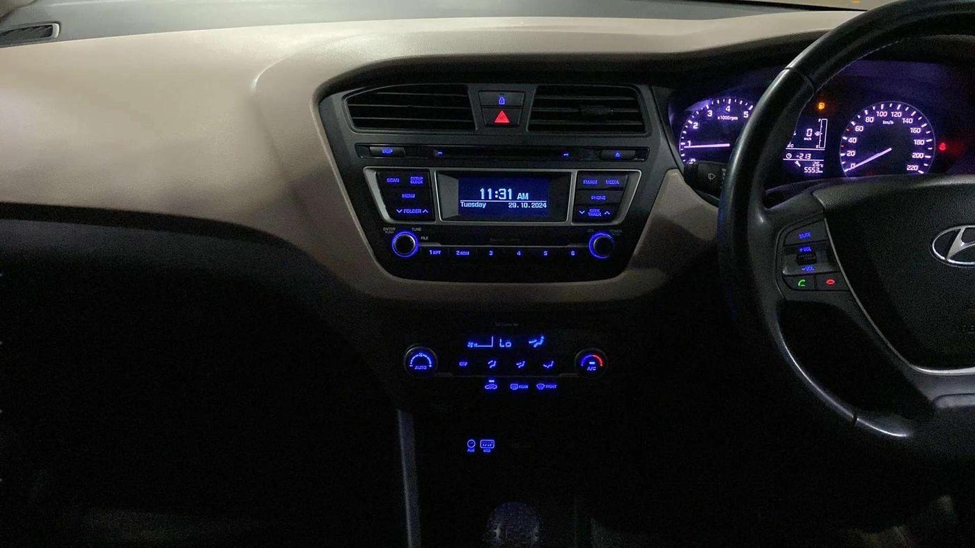 2015 Hyundai Elite i20 SPORTZ 1.2, Petrol, Manual, 74,197 km, Air Conditioner