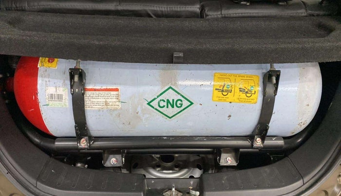 2014 Maruti Wagon R 1.0 LXI CNG, CNG, Manual, 61,431 km, Boot Inside