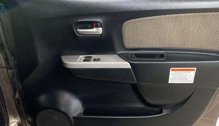 2014 Maruti Wagon R 1.0 LXI CNG, CNG, Manual, 61,431 km, Driver Side Door Panels Control