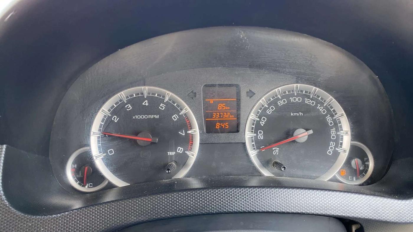 2016 Maruti Swift Dzire VXI, Petrol, Manual, 34,098 km, Odometer Image