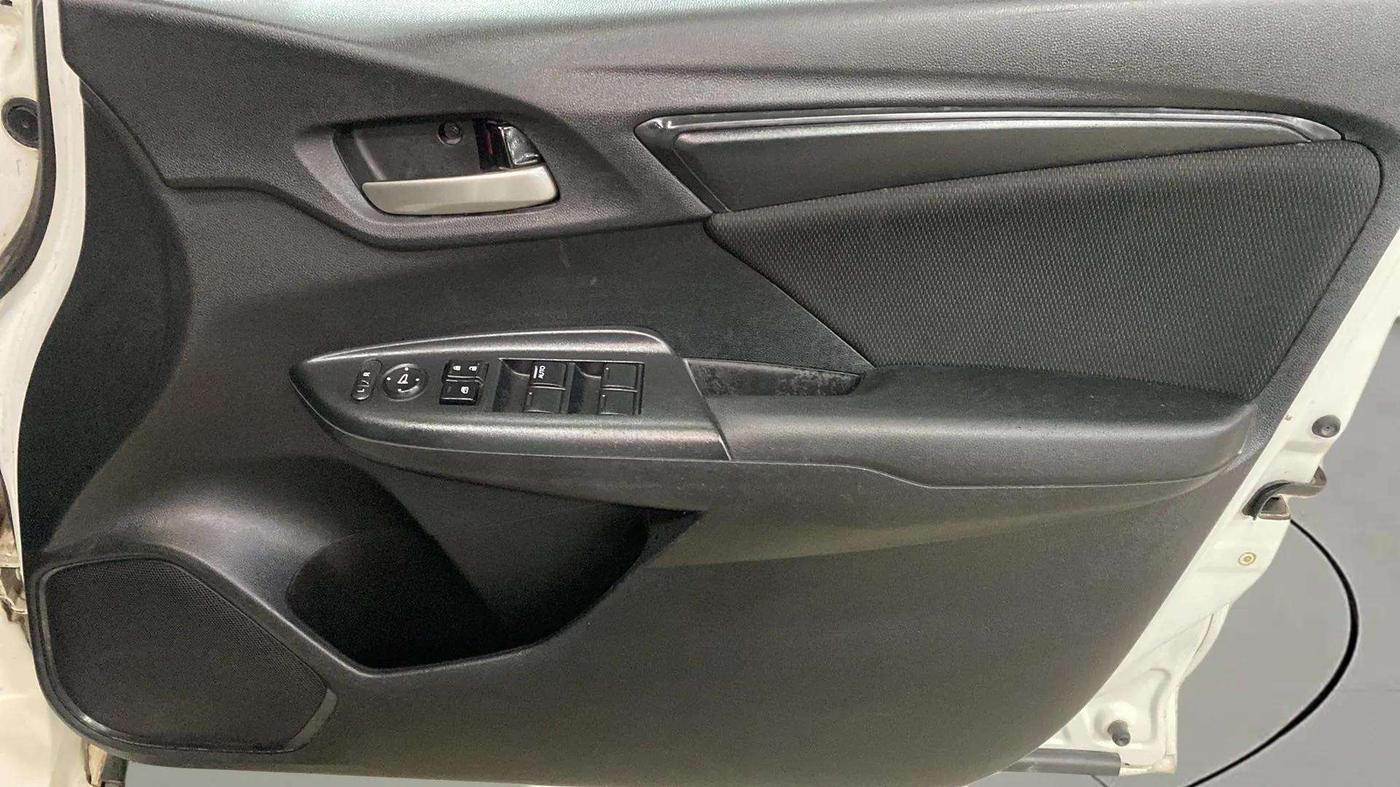 2019 Honda WR-V 1.2L I-VTEC S MT, Petrol, Manual, 47,821 km, Driver Side Door Panels Control