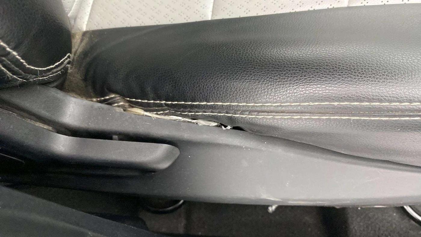 2022 Tata Tiago XT (O) PETROL, Petrol, Manual, 12,315 km, Driver Side Adjustment Panel