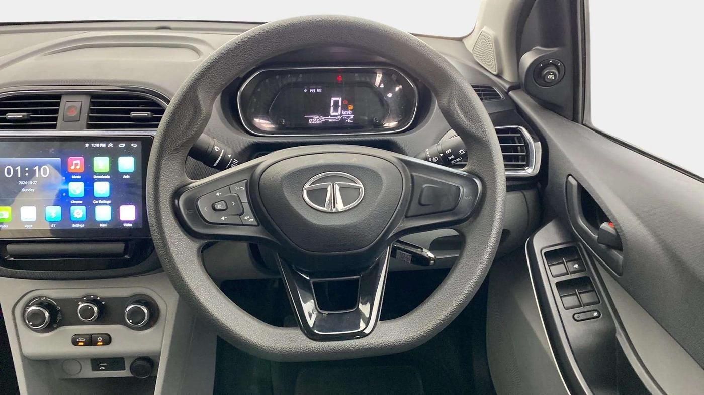 2022 Tata Tiago XT (O) PETROL, Petrol, Manual, 12,315 km, Steering Wheel Close Up