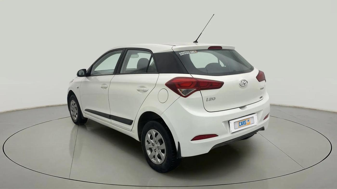 2016 Hyundai Elite i20 MAGNA 1.2, Petrol, Manual, 63,157 km, Left Back Diagonal