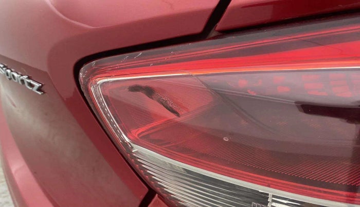 2018 Hyundai Grand i10 SPORTZ AT 1.2 KAPPA VTVT, Petrol, Automatic, 69,159 km, Right tail light - Minor scratches