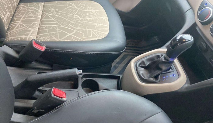 2018 Hyundai Grand i10 SPORTZ AT 1.2 KAPPA VTVT, Petrol, Automatic, 69,159 km, Gear Lever