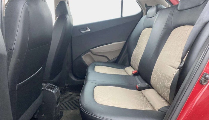 2018 Hyundai Grand i10 SPORTZ AT 1.2 KAPPA VTVT, Petrol, Automatic, 69,159 km, Right Side Rear Door Cabin