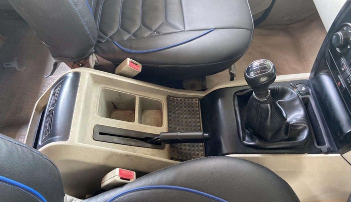 2019 Mahindra Scorpio S5, Diesel, Manual, 94,968 km, Gear Lever