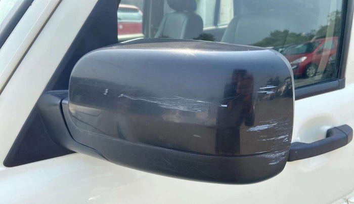 2019 Mahindra Scorpio S5, Diesel, Manual, 94,968 km, Left rear-view mirror - Minor scratches