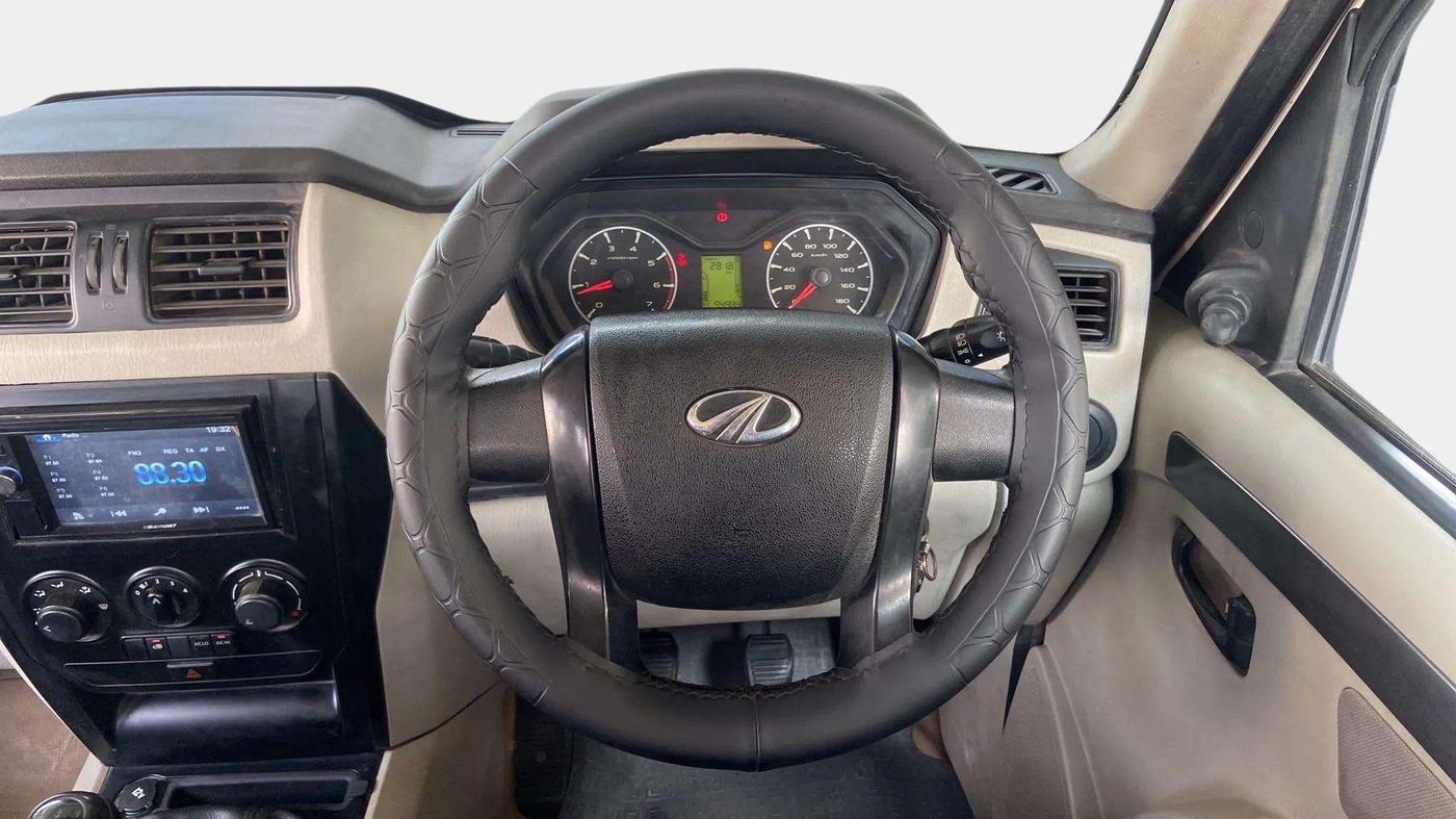 2019 Mahindra Scorpio S5, Diesel, Manual, 94,968 km, Steering Wheel Close Up