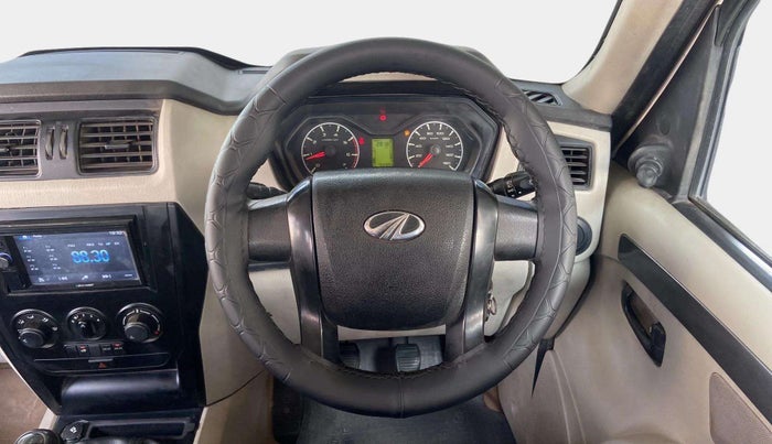 2019 Mahindra Scorpio S5, Diesel, Manual, 94,968 km, Steering Wheel Close Up