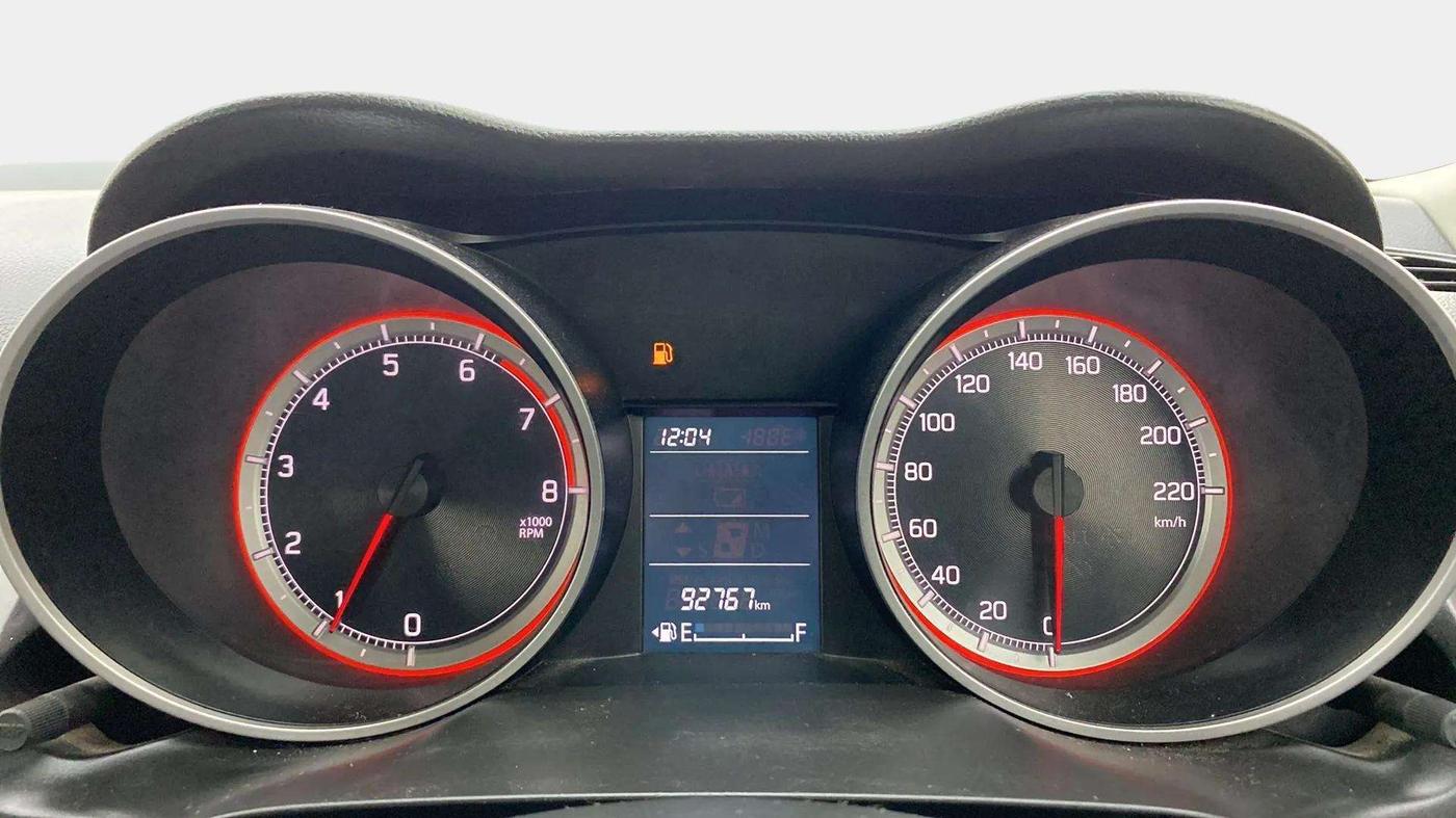 2020 Maruti Swift VXI, Petrol, Manual, 92,805 km, Odometer Image