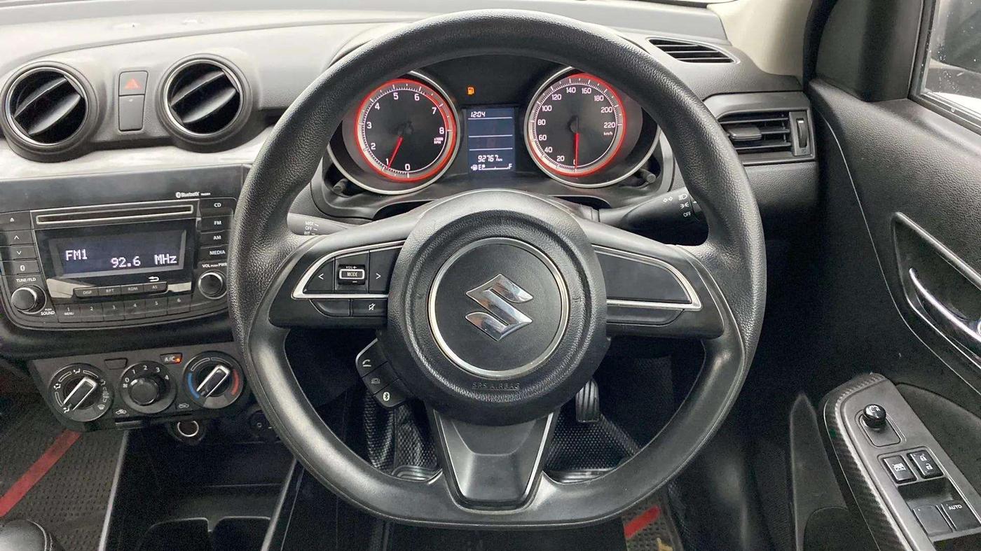 2020 Maruti Swift VXI, Petrol, Manual, 92,805 km, Steering Wheel Close Up