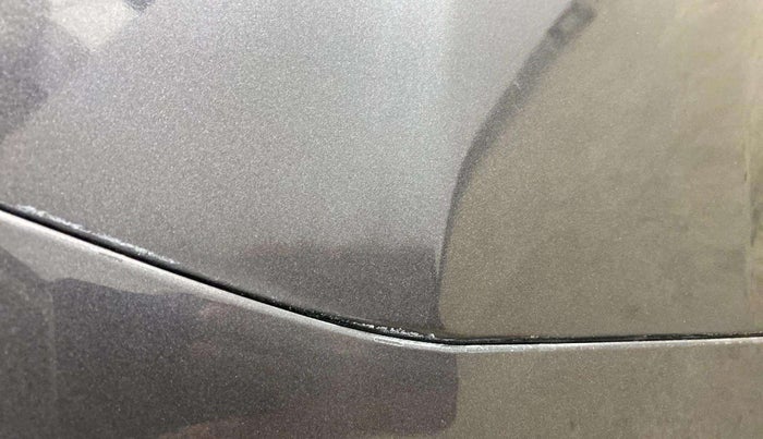 2017 Maruti Ertiga VXI, Petrol, Manual, 79,296 km, Right quarter panel - Paint has minor damage