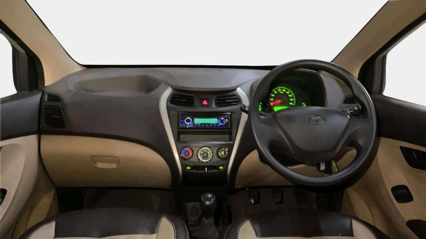 2016 Hyundai Eon ERA +, Petrol, Manual, 65,931 km, Dashboard