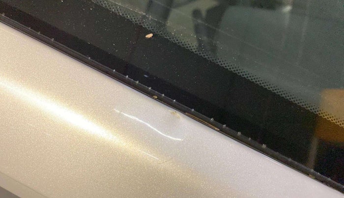2016 Hyundai Eon ERA +, Petrol, Manual, 65,931 km, Right A pillar - Slightly dented