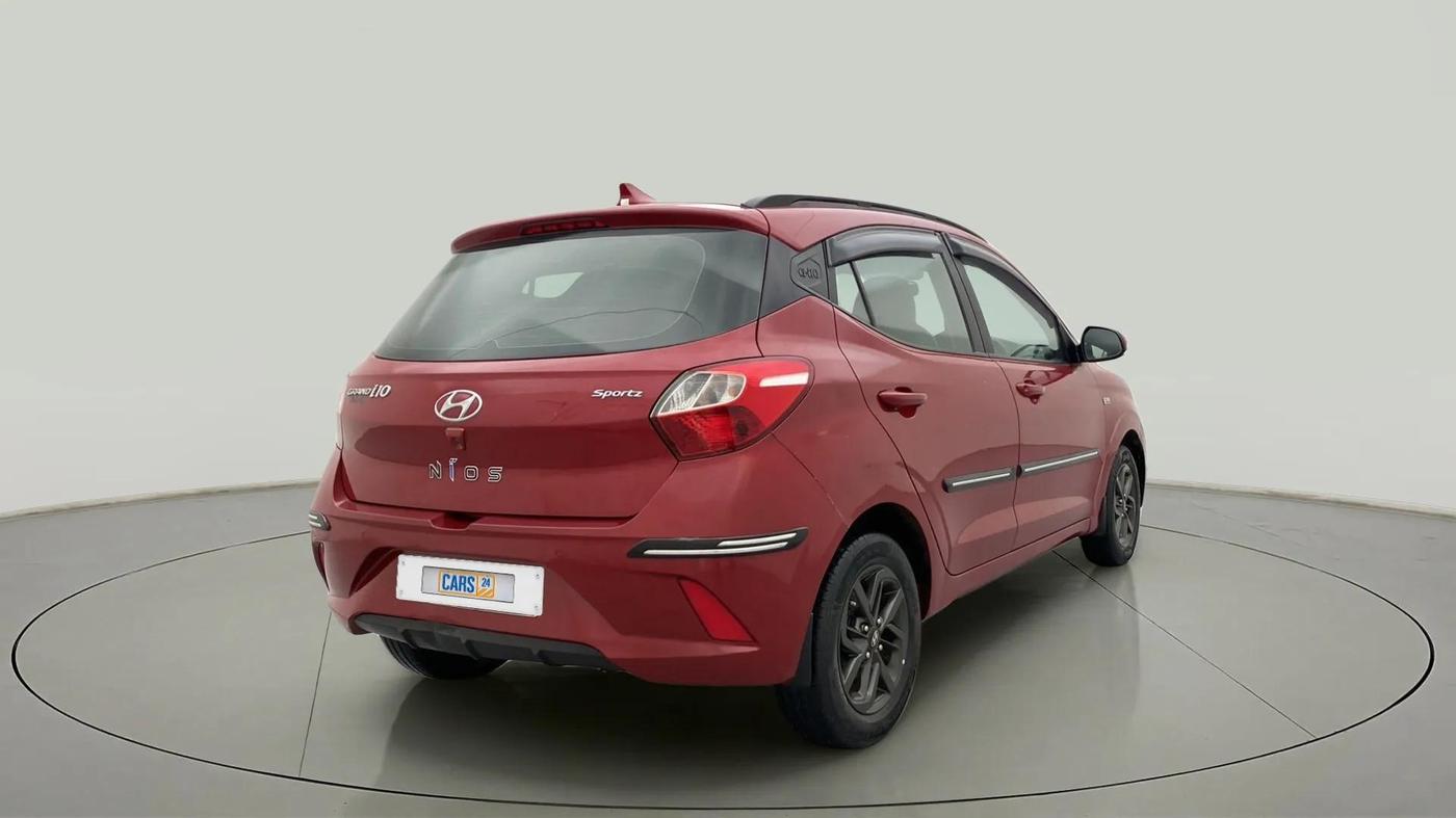 2020 Hyundai GRAND I10 NIOS SPORTZ AMT 1.2 KAPPA VTVT, Petrol, Automatic, 51,635 km, Right Back Diagonal
