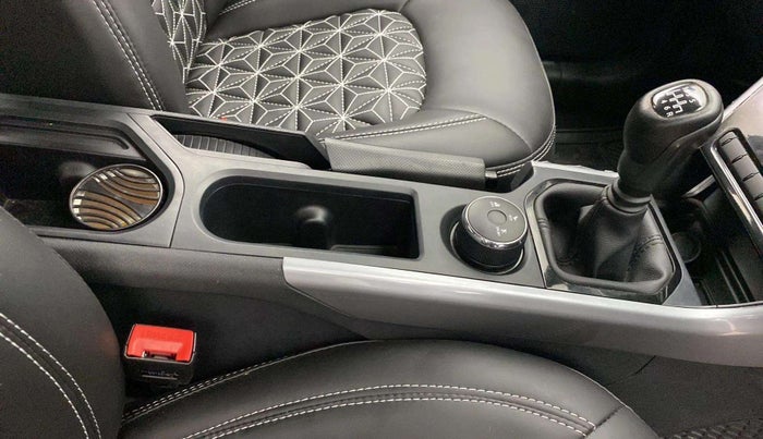 2023 Tata NEXON XE PETROL, Petrol, Manual, 5,146 km, Gear Lever