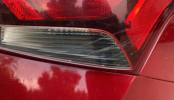 2019 Hyundai Verna 1.4 E PETROL, Petrol, Manual, 58,021 km, Right tail light - Minor scratches