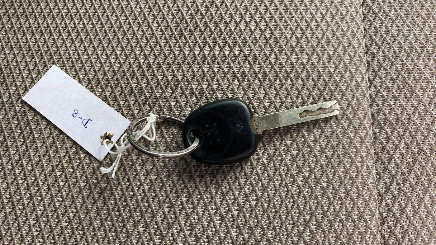 2019 Hyundai Verna 1.4 E PETROL, Petrol, Manual, 58,102 km, Key Close Up