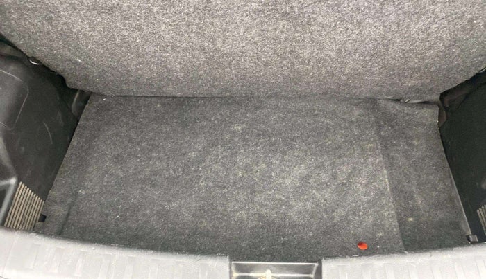 2013 Maruti Swift LXI, Petrol, Manual, 93,082 km, Boot Inside