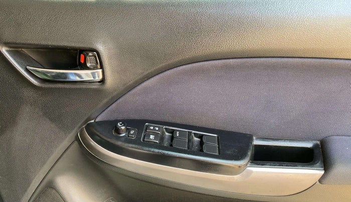 2019 Maruti Baleno ALPHA CVT PETROL 1.2, Petrol, Automatic, 51,135 km, Driver Side Door Panels Control