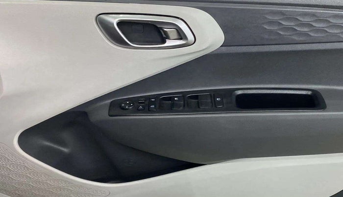 2019 Hyundai GRAND I10 NIOS SPORTZ AMT 1.2 KAPPA VTVT, Petrol, Automatic, 20,976 km, Driver Side Door Panels Control