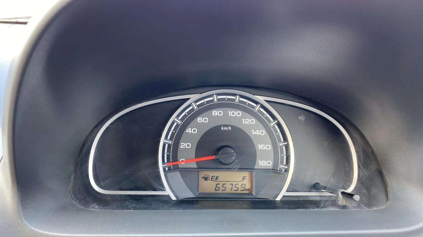 2016 Maruti Alto 800 LXI, Petrol, Manual, 65,752 km, Odometer Image