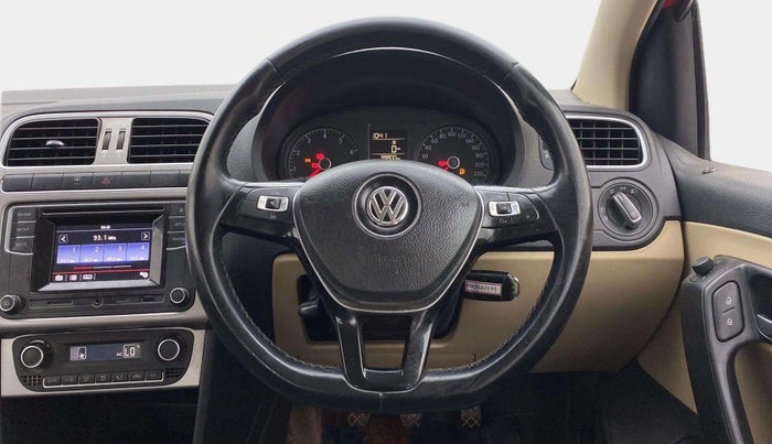 2016 Volkswagen Polo HIGHLINE1.2L, Petrol, Manual, 99,767 km, Steering Wheel Close Up