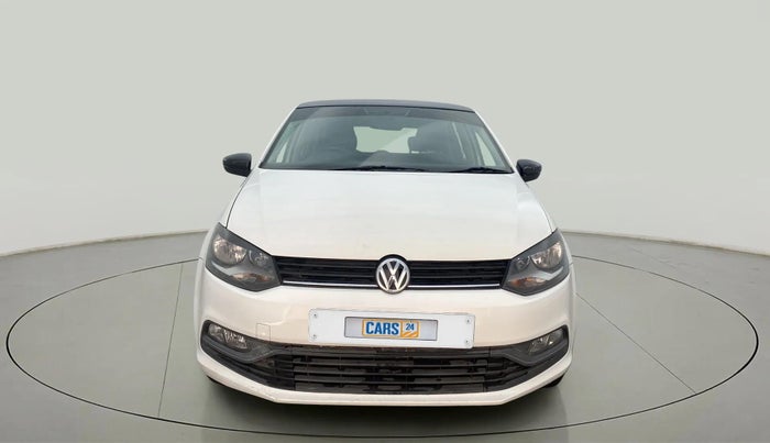 2017 Volkswagen Polo COMFORTLINE 1.2L, Petrol, Manual, 81,384 km, Front