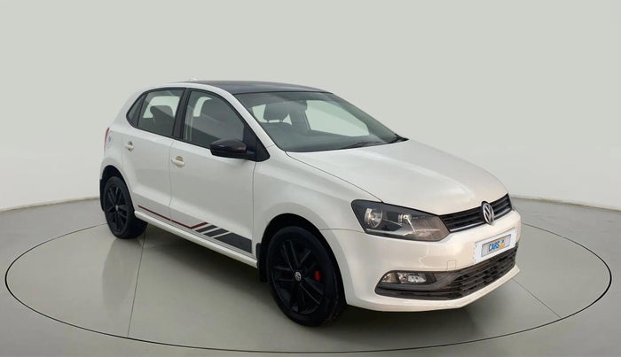 2017 Volkswagen Polo COMFORTLINE 1.2L, Petrol, Manual, 81,384 km, Right Front Diagonal