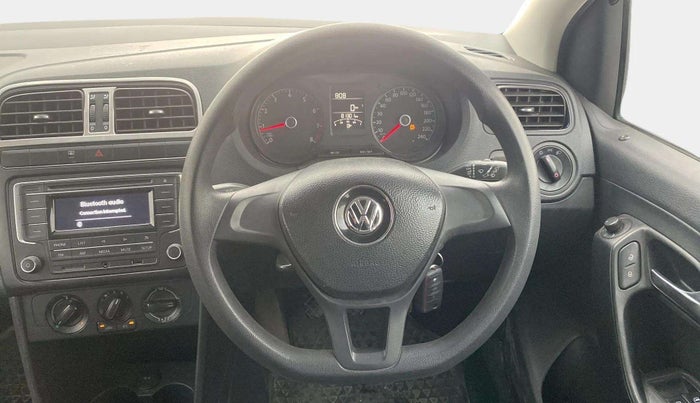 2017 Volkswagen Polo COMFORTLINE 1.2L, Petrol, Manual, 81,384 km, Steering Wheel Close Up