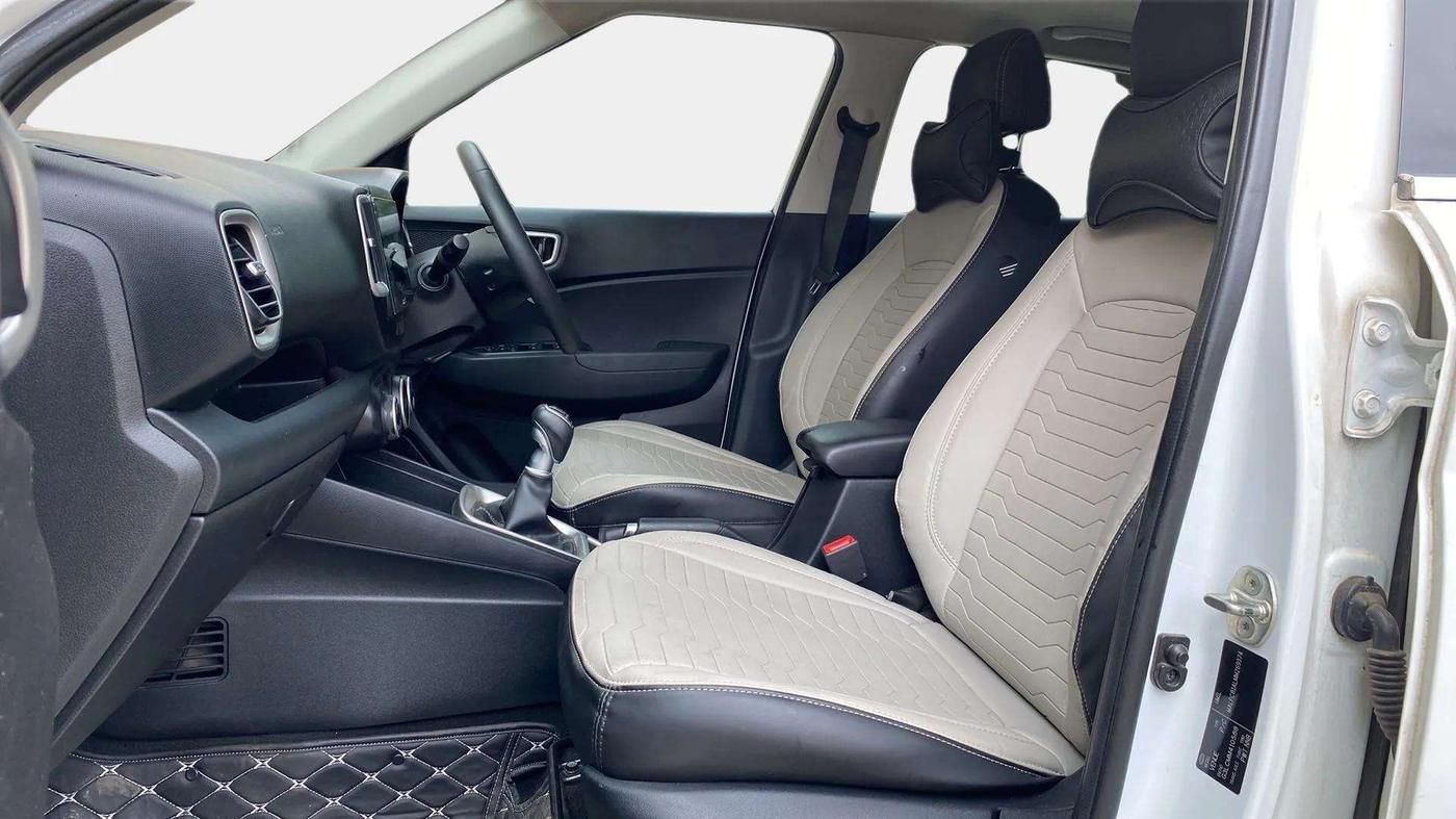 2021 Hyundai VENUE SX 1.0 TURBO IMT, Petrol, Manual, 19,734 km, Right Side Front Door Cabin