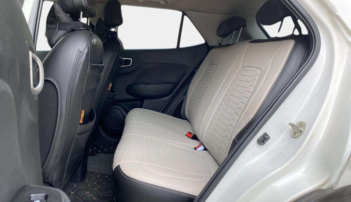 2021 Hyundai VENUE SX 1.0 TURBO IMT, Petrol, Manual, 19,734 km, Right Side Rear Door Cabin