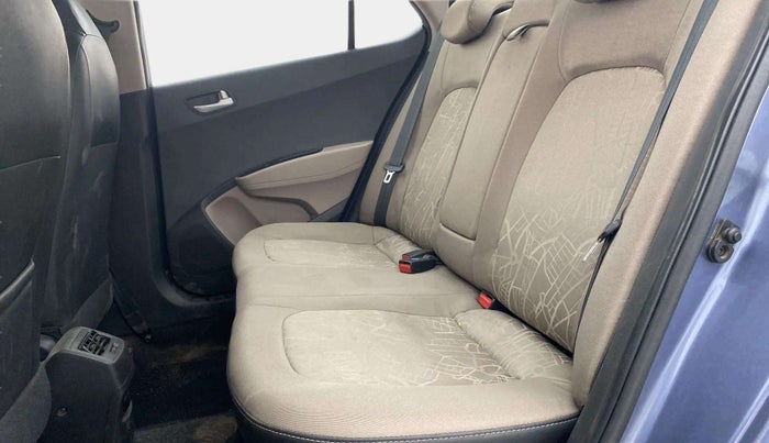 2015 Hyundai Xcent S 1.2, Petrol, Manual, 46,224 km, Right Side Rear Door Cabin