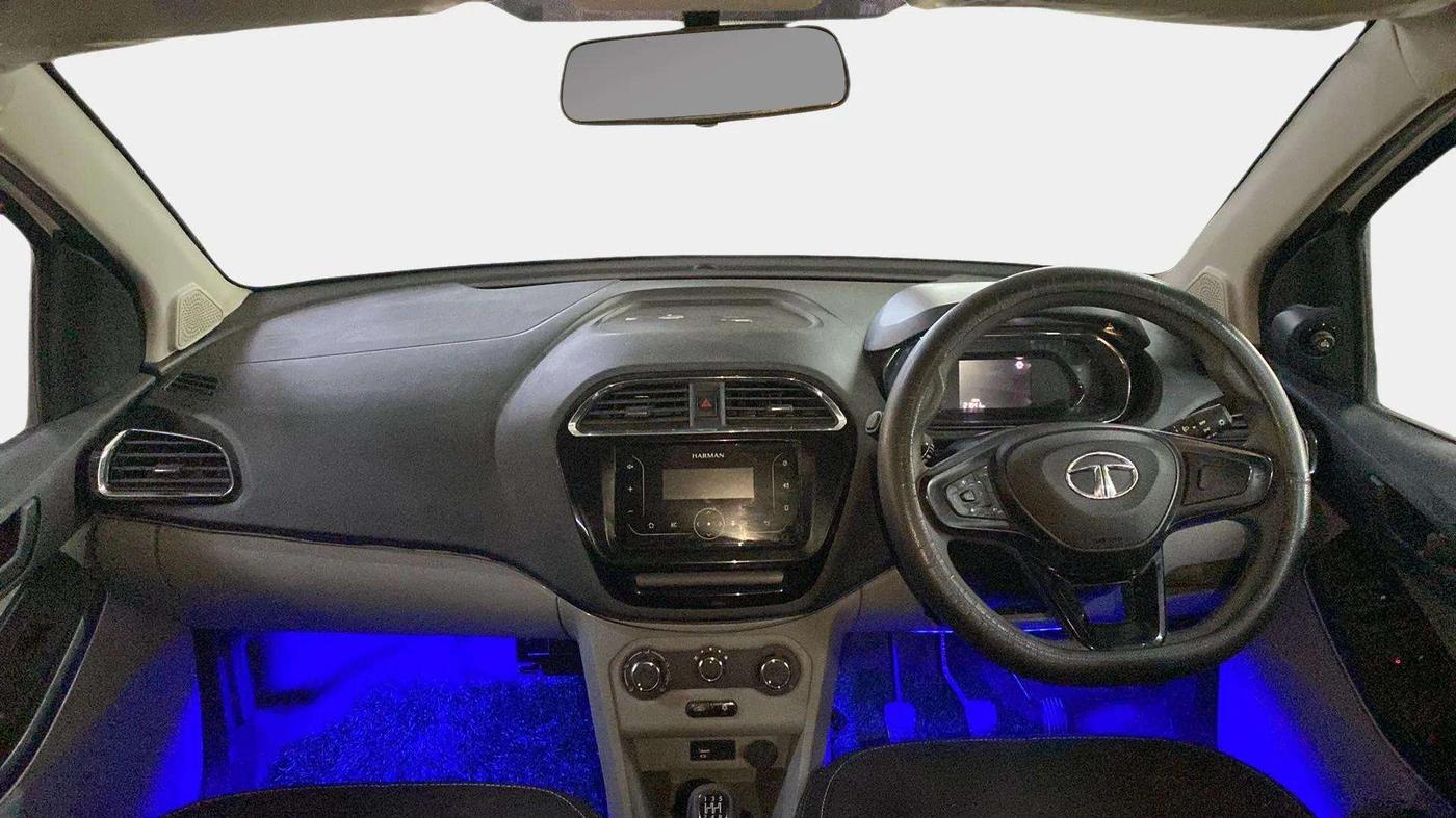2021 Tata Tiago XT PETROL, Petrol, Manual, 21,638 km, Dashboard