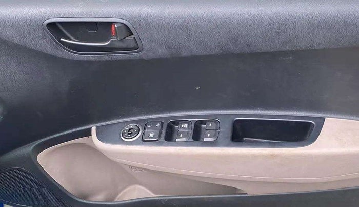 2018 Hyundai Grand i10 MAGNA 1.2 KAPPA VTVT, Petrol, Manual, 12,707 km, Driver Side Door Panels Control