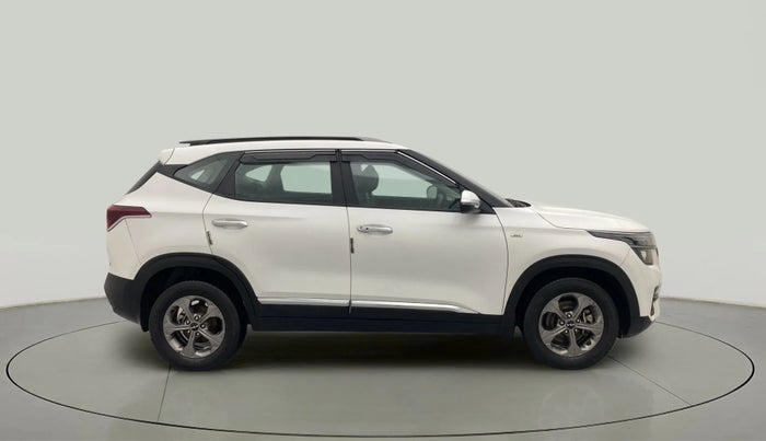 2022 KIA SELTOS HTK PLUS 1.5 DIESEL IMT, Diesel, Manual, 35,600 km, Right Side View