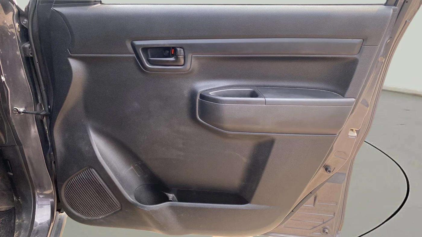 2021 Maruti S PRESSO VXI PLUS AMT, Petrol, Automatic, 44,477 km, Driver Side Door Panels Control