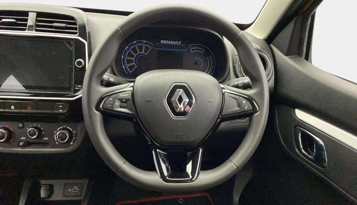 2023 Renault Kwid CLIMBER 1.0 AMT Dual Tone , Petrol, Automatic, 5,259 km, Steering Wheel Close Up
