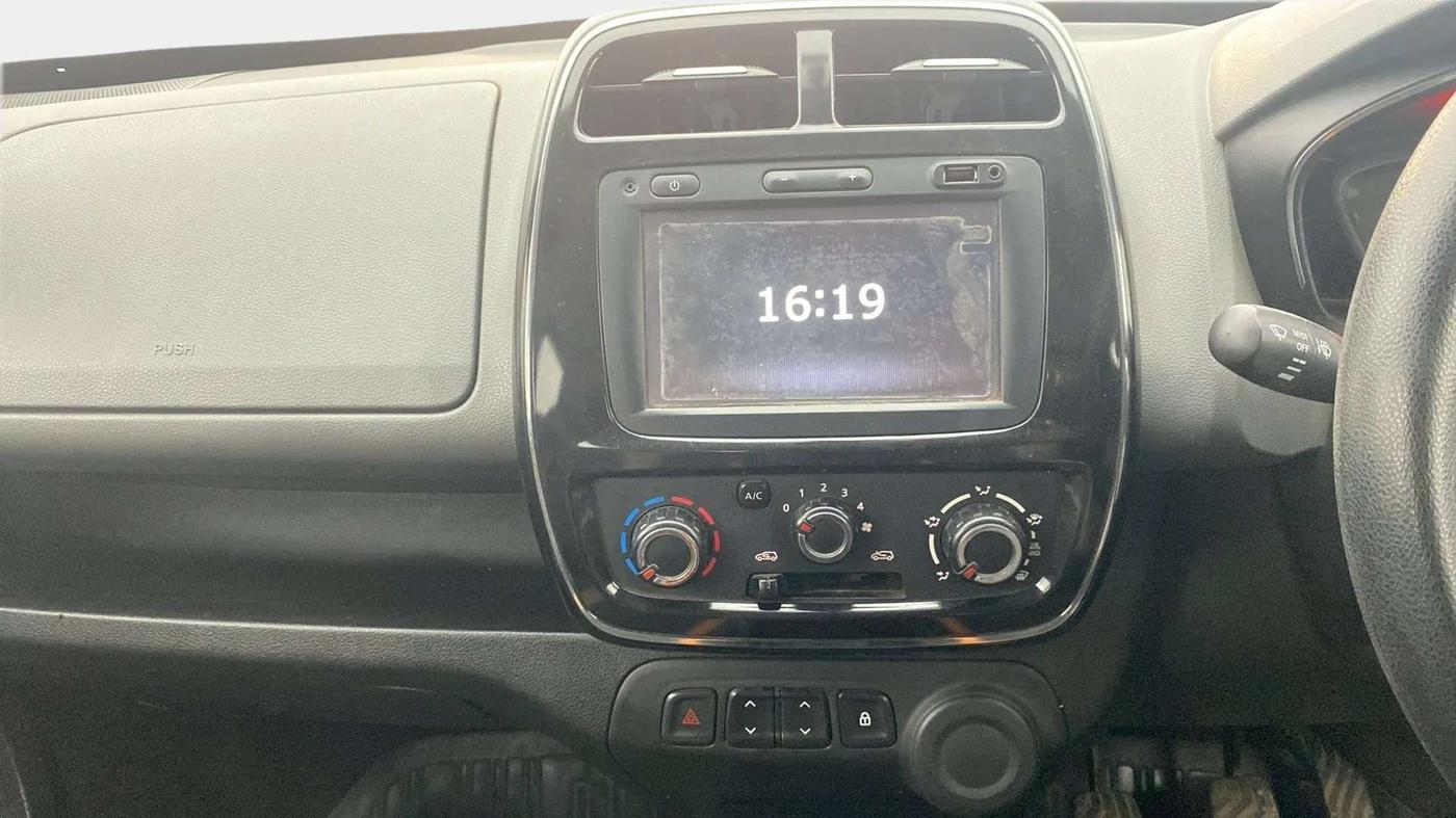 2017 Renault Kwid RXT 0.8 (O), Petrol, Manual, 40,795 km, Air Conditioner