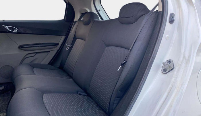 2018 Tata Tiago XZ PETROL, Petrol, Manual, 25,959 km, Right Side Rear Door Cabin