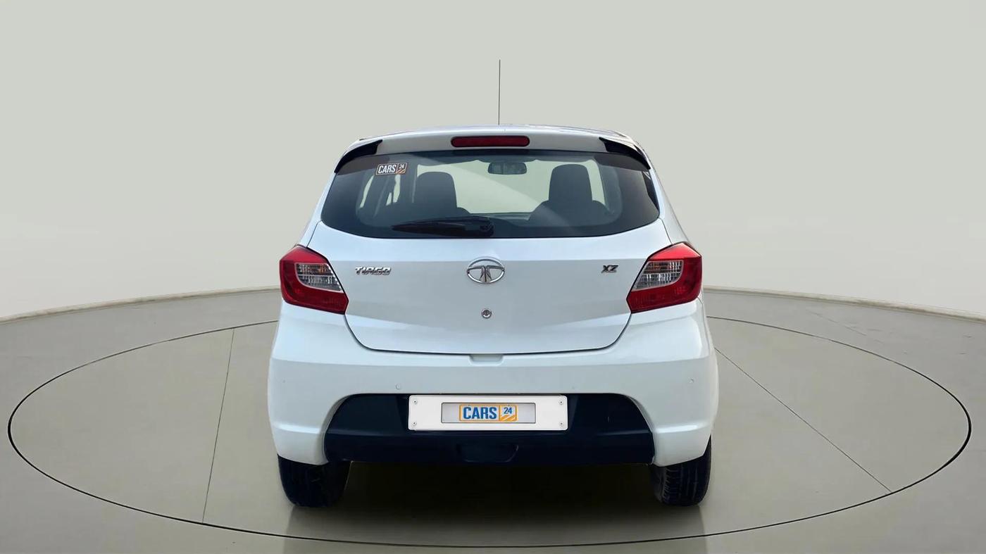 2018 Tata Tiago XZ PETROL, Petrol, Manual, 25,959 km, Back/Rear