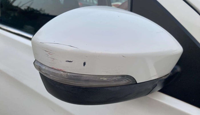 2018 Tata Tiago XZ PETROL, Petrol, Manual, 25,959 km, Right rear-view mirror - Minor scratches