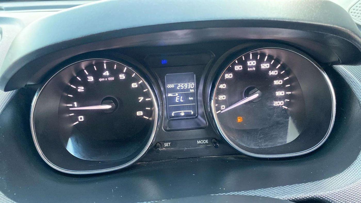 2018 Tata Tiago XZ PETROL, Petrol, Manual, 25,959 km, Odometer Image